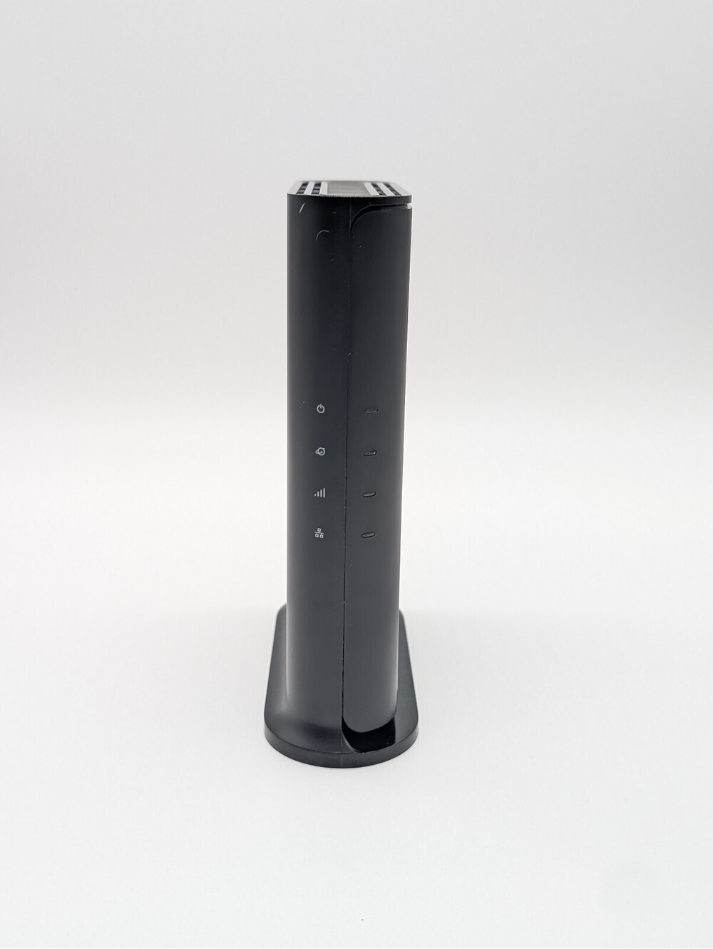 NETGEAR Nighthawk AX1800 WiFi 6 Dual-Band Router R6700AX - Picture 2 of 5